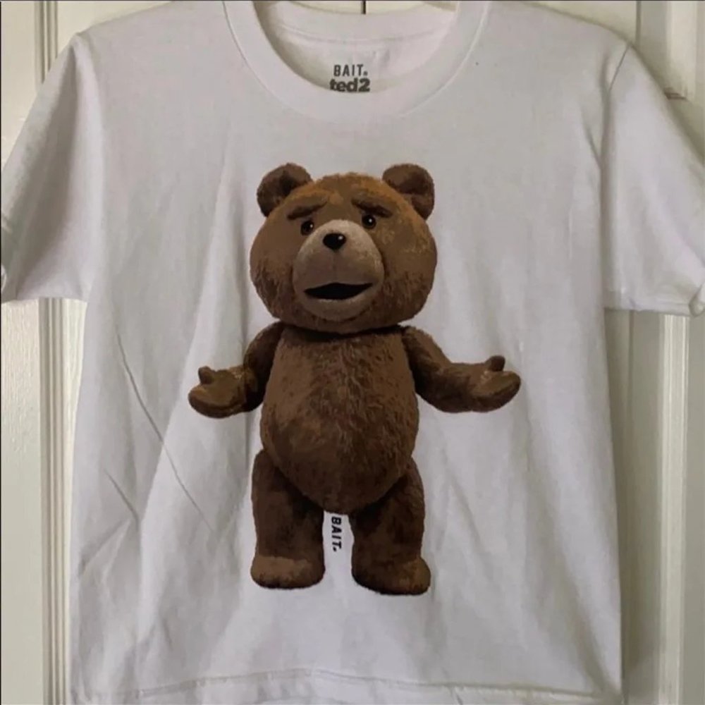 BAIT Ted 2 Bear White Tee sz Small